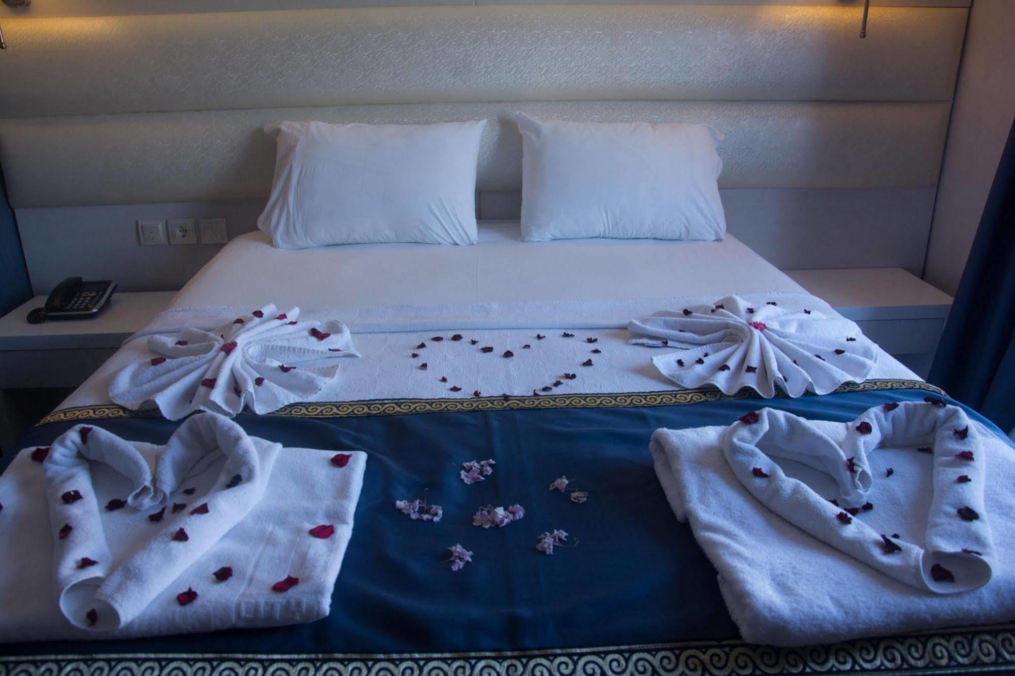 Gold Butik Hotel Marmaris Buitenkant foto